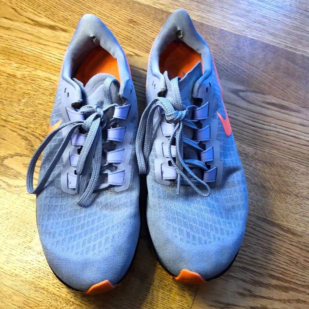 Nike Air Zoom Pegasus 37: Casual Running Shoe, Size: 9W